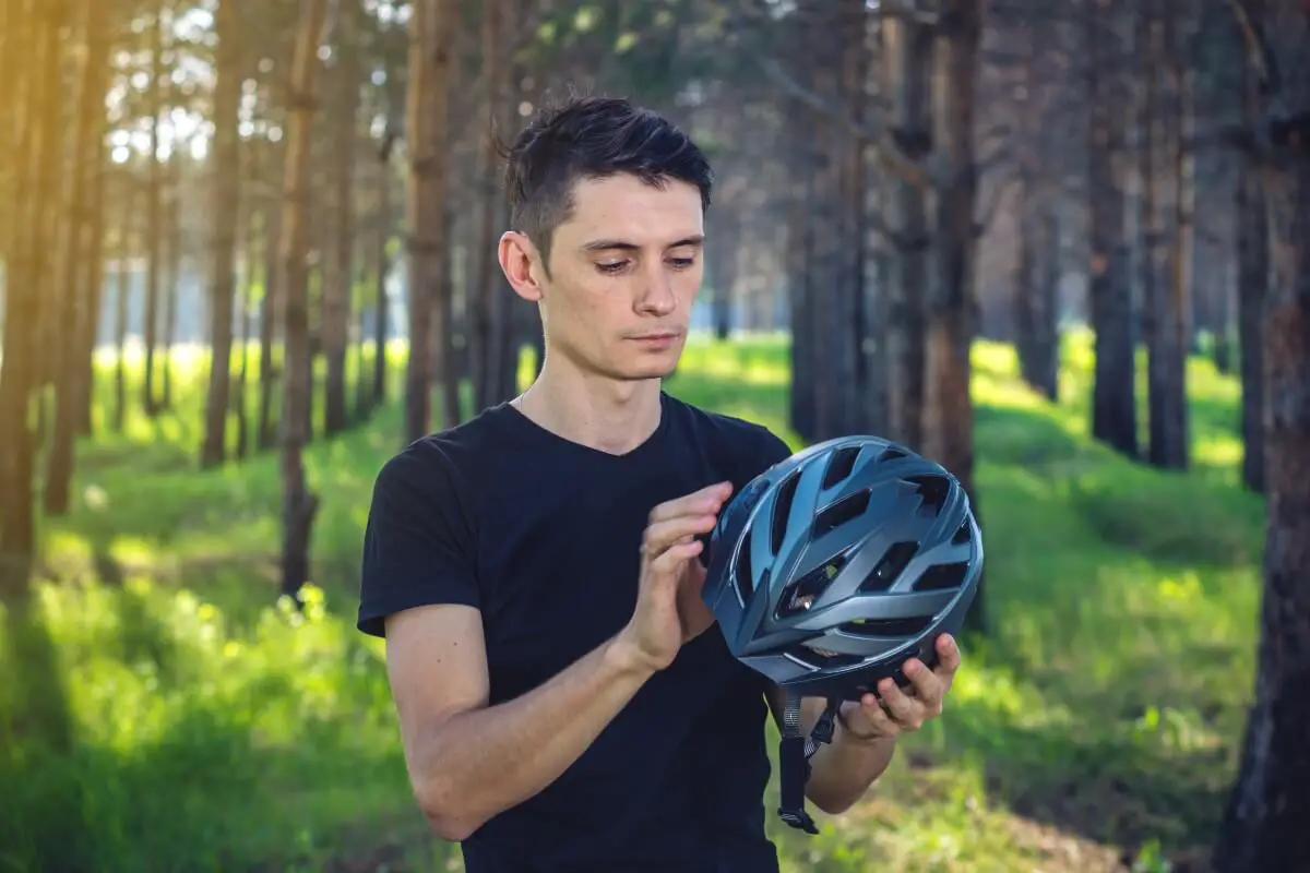 5 Best Bike Helmet for Large Heads