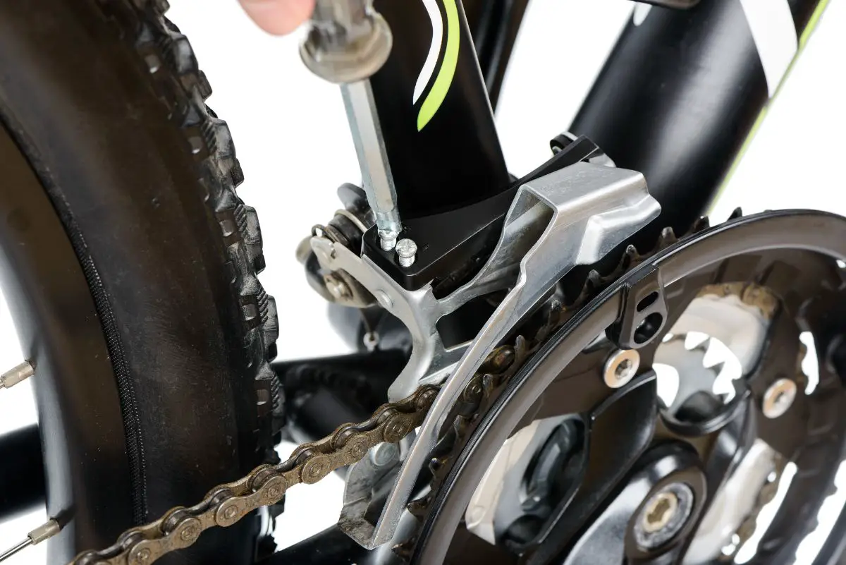 How to Adjust Shimano 105 Front Derailleur