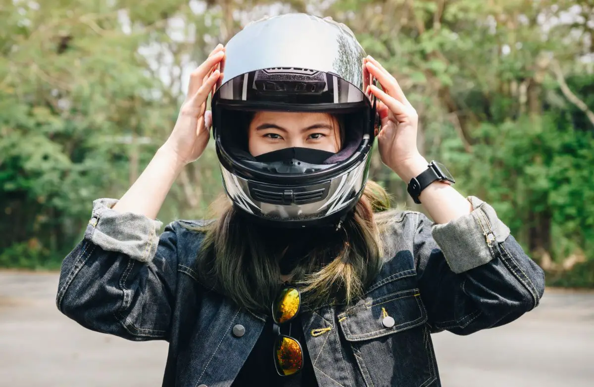 Types of Scooter Helmets