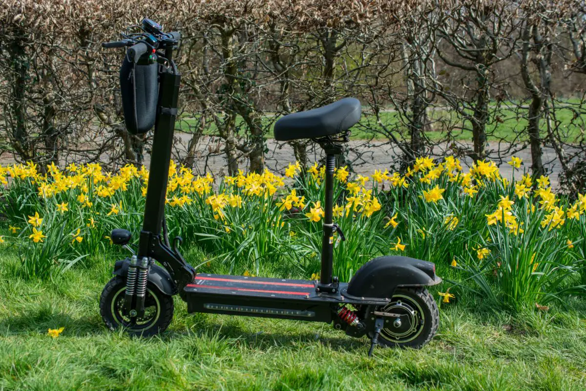 Electric scooter with seat